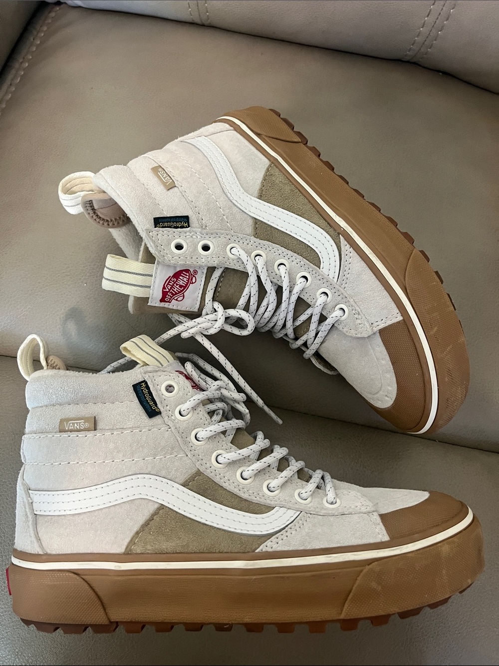 Vans MTE Sk8-Hi Waterproof Insulated Shoe (B1) Size 5.5 - Picture 10 of 15